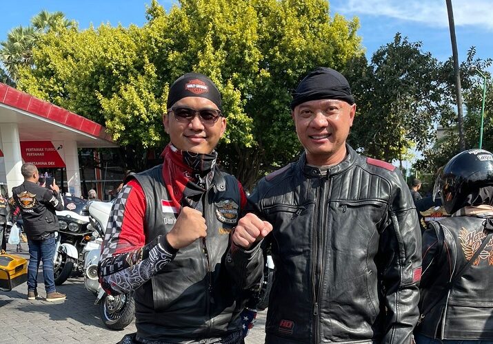 Wakil Sekretaris Jenderal HDCI Pusat H. Dadan Tri Yudianto (kiri) bersama Ktua Umum HDCI Irjen Pol Teddy Minahasa, SH, SIK